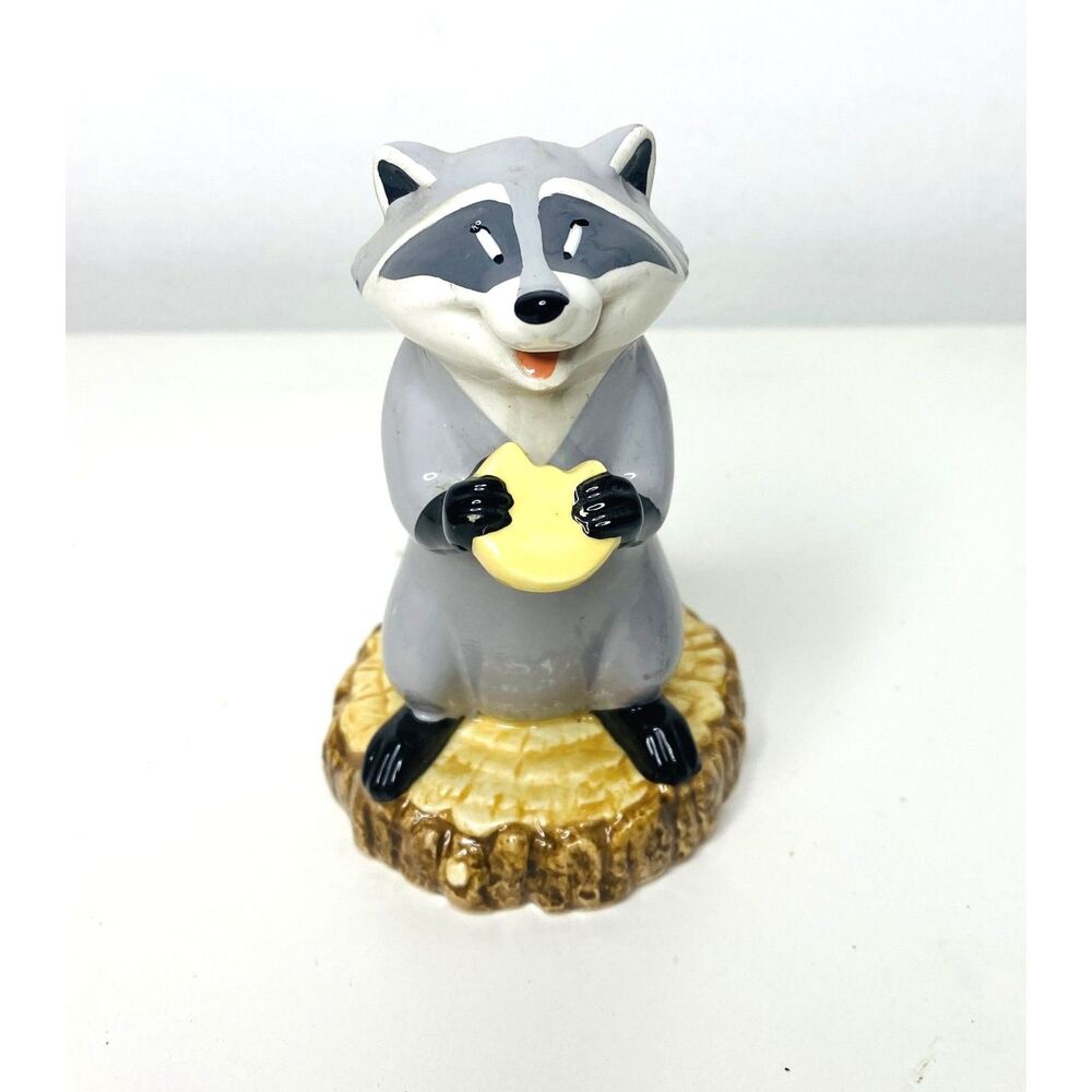 Disney Pocahontas Meeko Raccoon Figurine Collectible Porcelain Decorative Piece